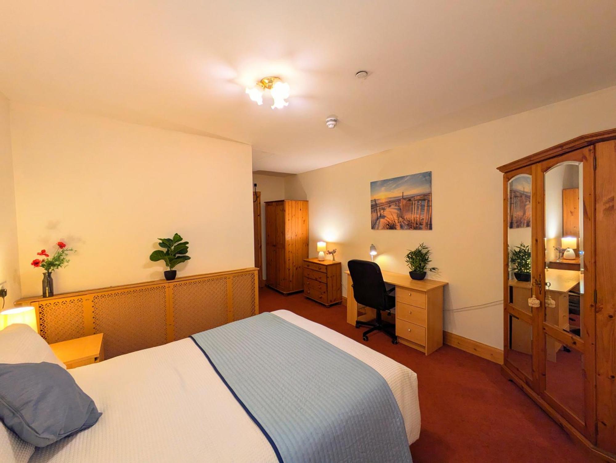 Hollybank - Ensuite Room & Use Of Large Shared Kitchen Dumfries Exterior photo