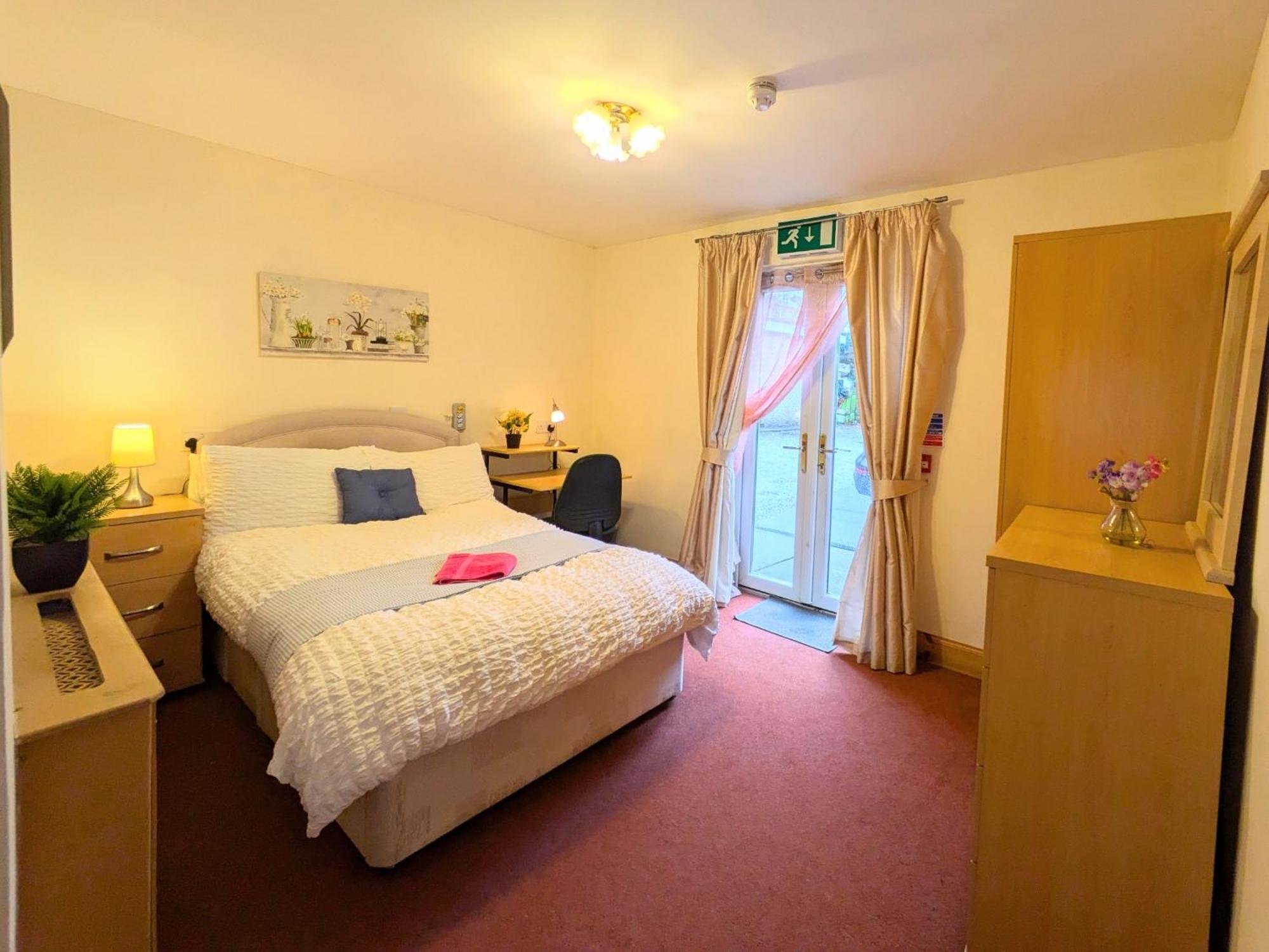 Hollybank - Ensuite Room & Use Of Large Shared Kitchen Dumfries Exterior photo